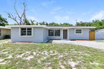 111 NW 21st St Pompano Beach, FL 33060